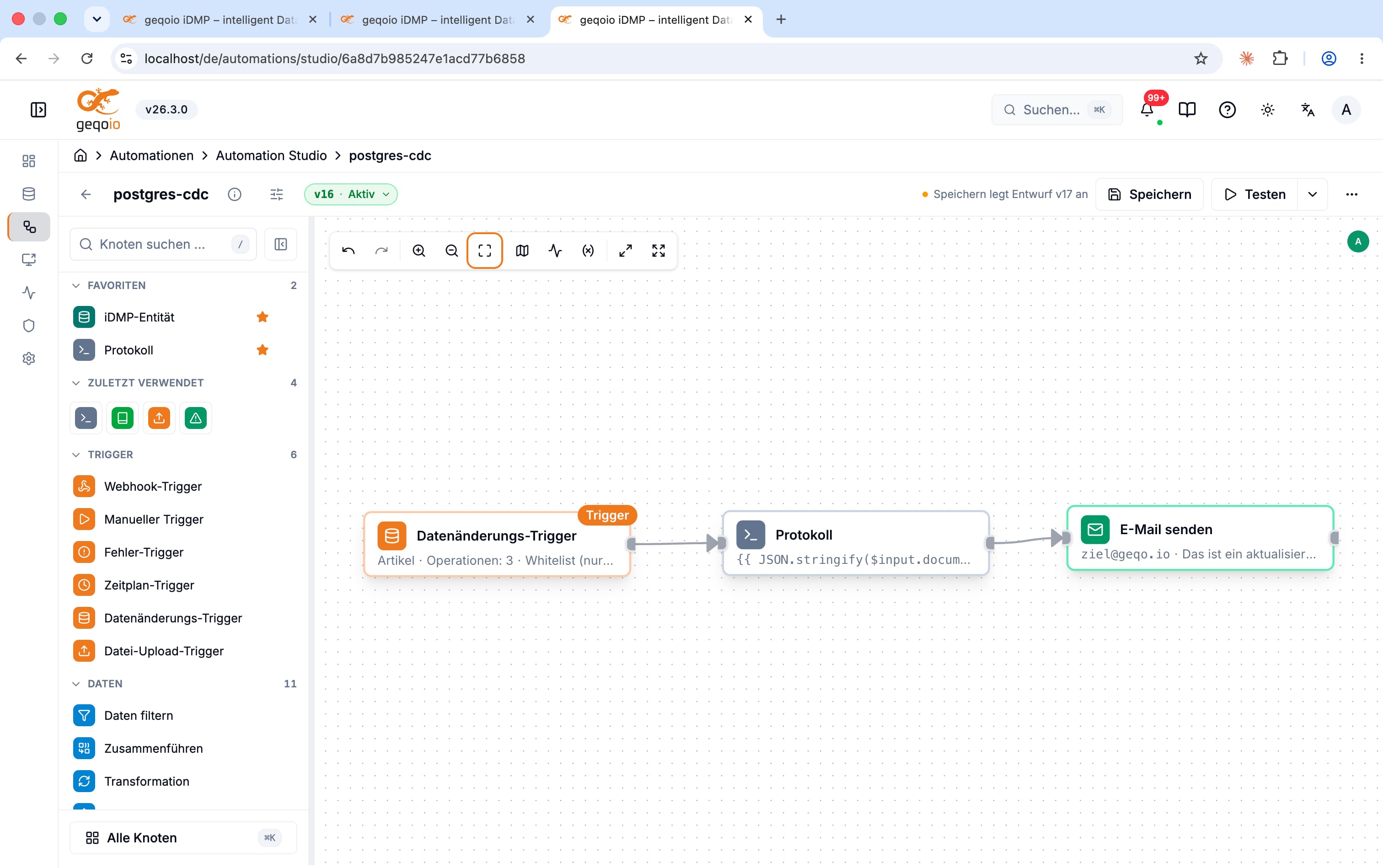 Visueller Ablauf mit Datenänderungs-Trigger, Protokoll und E-Mail-Aktion. Links stehen weitere Bausteine zur Auswahl.